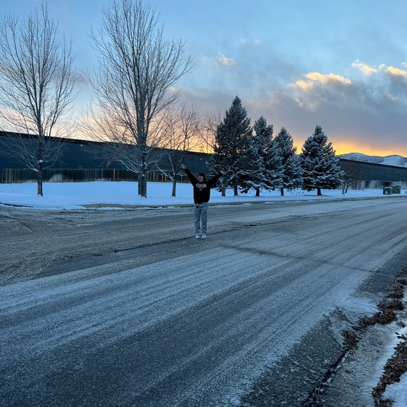 Profile Picture of Bella Concilio (@bellaconcilio) on Poshmark