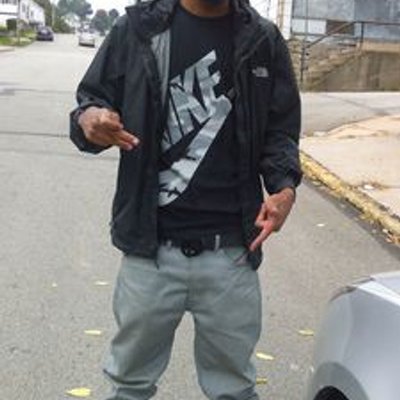 Profile Picture of Seven Duece (@PuritanJames) on Twitter