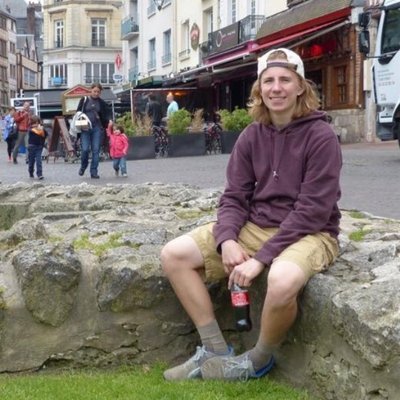 Profile Picture of Mr. Miyagi (@RyanJoHenderson) on Twitter