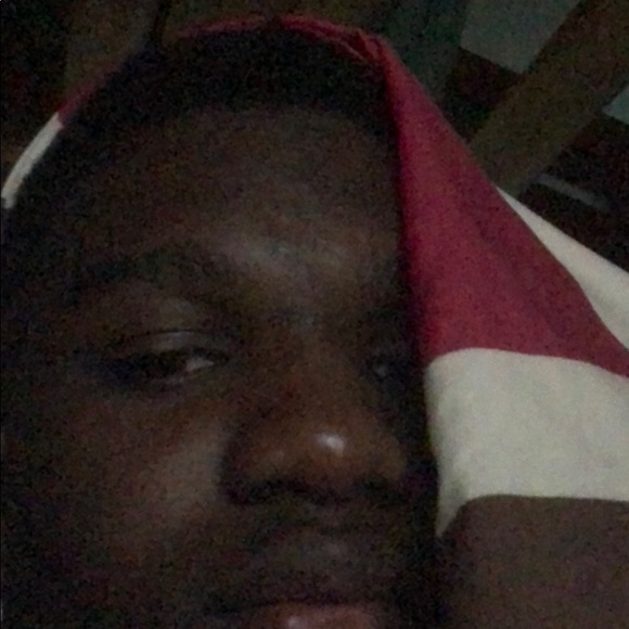 Profile Picture of Nathanael Clarke (@nathansavgae) on Poshmark