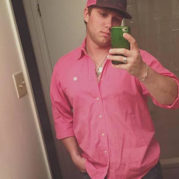 Profile Picture of Joshua Stubbs (@jrstubbs49) on Poshmark