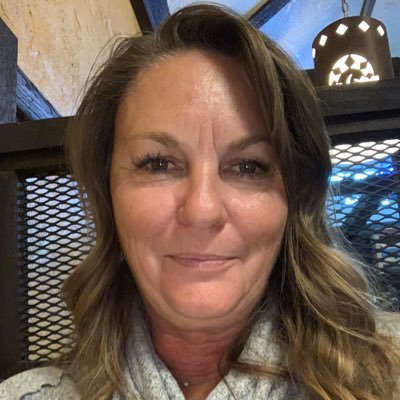 Profile Picture of Linda Birkinbine (@lbirkin55) on Twitter