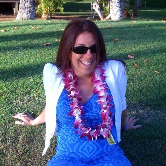 Profile Picture of Wendy Divecchio (@wendy2di) on Poshmark