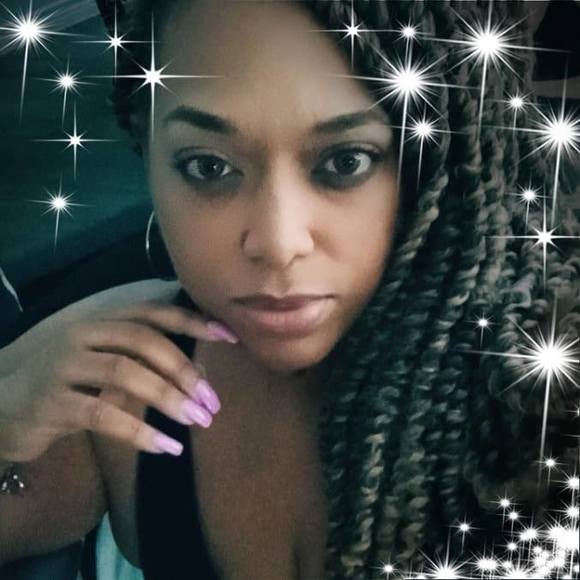 Profile Picture of Porsche Lancelin (@msplance1) on Poshmark