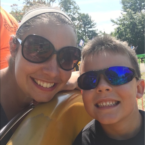 Profile Picture of Katrina Punt (@kpunt86) on Poshmark