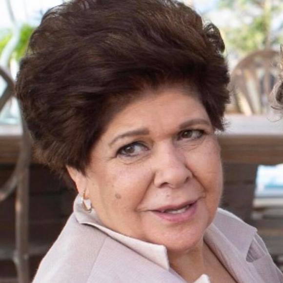 Profile Picture of Raymond Nassour (@raymondnassour) on Poshmark