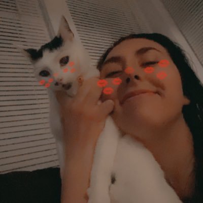 Profile Picture of Emily Pyles (@emilypyles2) on Twitter