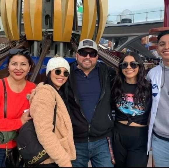 Jim Gonzalez - Poshmark Profile Picture of Jim Gonzalez (@maciasjim) on Poshmark