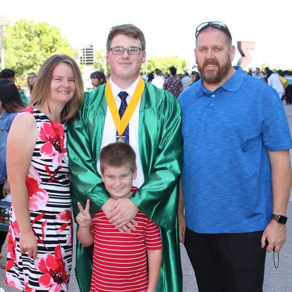 Profile Picture of Ed Morgan (@ed_morgan) on Poshmark