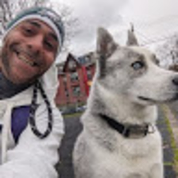 Profile Picture of Jason Claude (@drtybirds5) on Poshmark