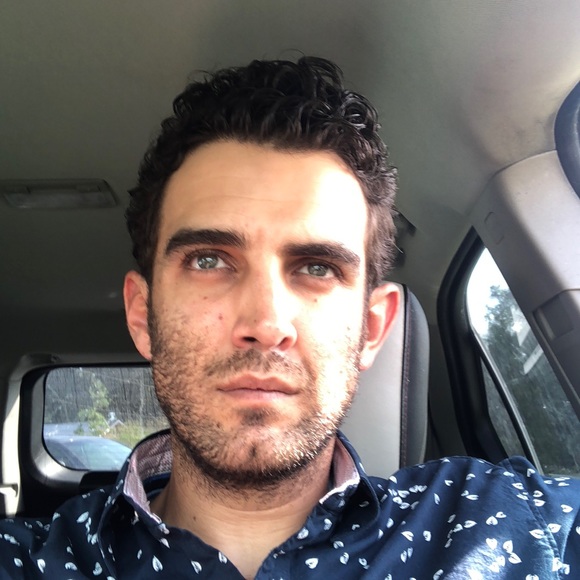 Profile Picture of Jared Leger (@jaredsleger) on Poshmark
