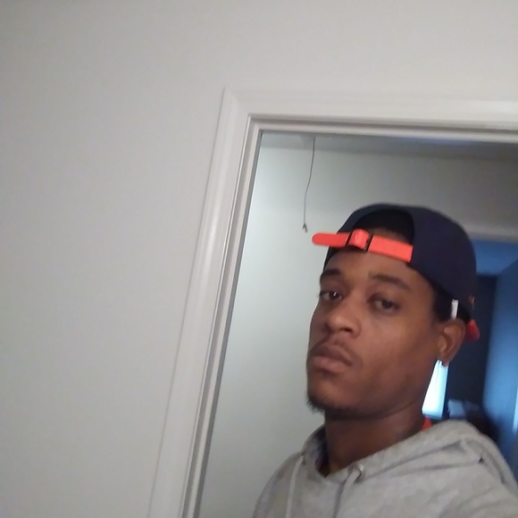 Profile Picture of Raymond James (@raybans91) on Poshmark