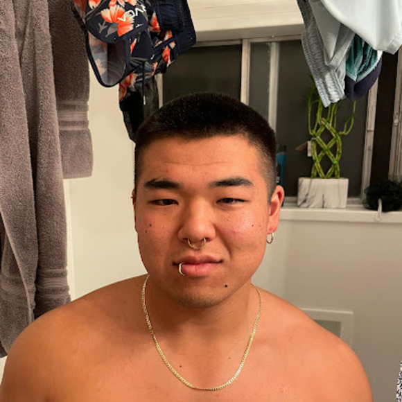 Profile Picture of Nolan Inouye (@nolaninouye48) on Poshmark