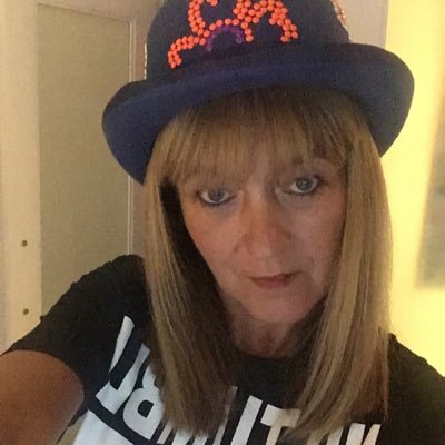 Profile Picture of Jo Barker (@jobark63) on Twitter