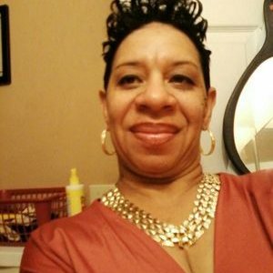 Profile Picture of Mia Caddell (@MiaCaddell) on Twitter