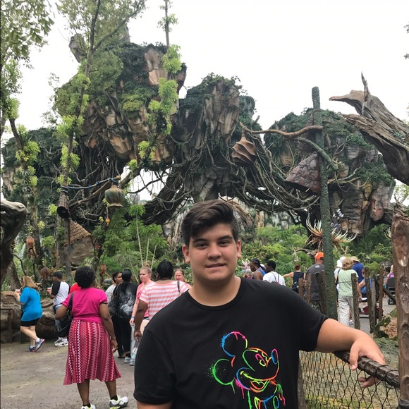 Profile Picture of Gabriel Debarros (@babygabe2002) on Poshmark