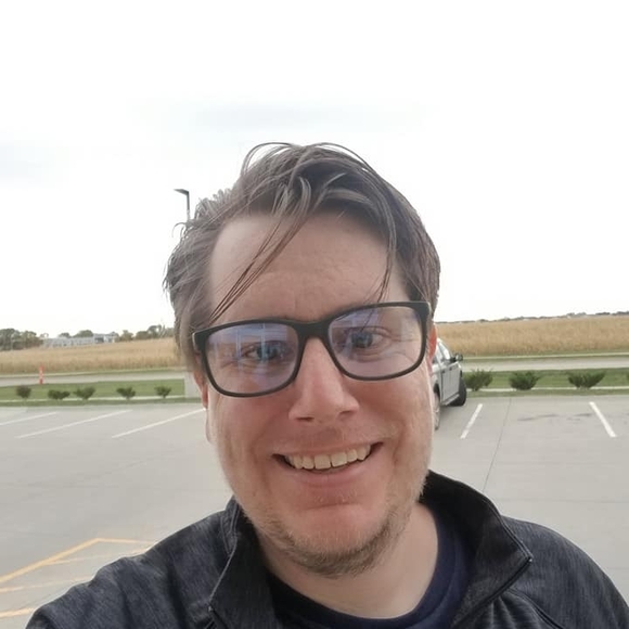 Profile Picture of Thomas Hebert (@thomashebert) on Poshmark