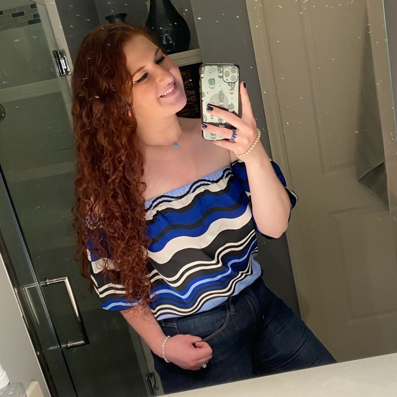 Profile Picture of Gabriela Michalski (@g_michalski) on Poshmark