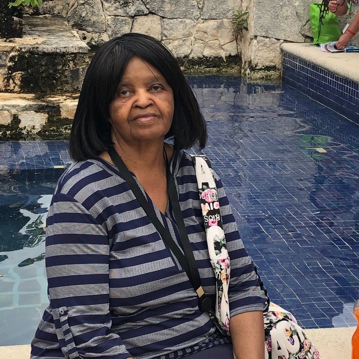 Profile Picture of Shirley (@@shirleycobb) on Tiktok