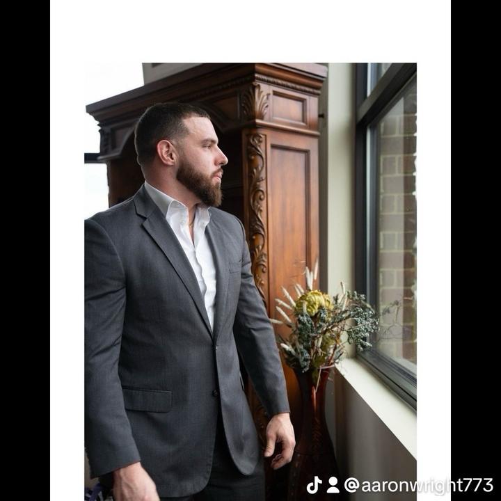 Profile Picture of Aaron Wright (@aaronwright773) on Tiktok