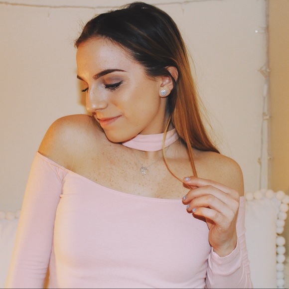 Profile Picture of Victoria Cargill (@toricargill) on Poshmark
