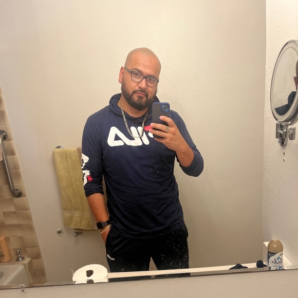 Profile Picture of Jonathan Salgado (@johnsalgado138) on Poshmark