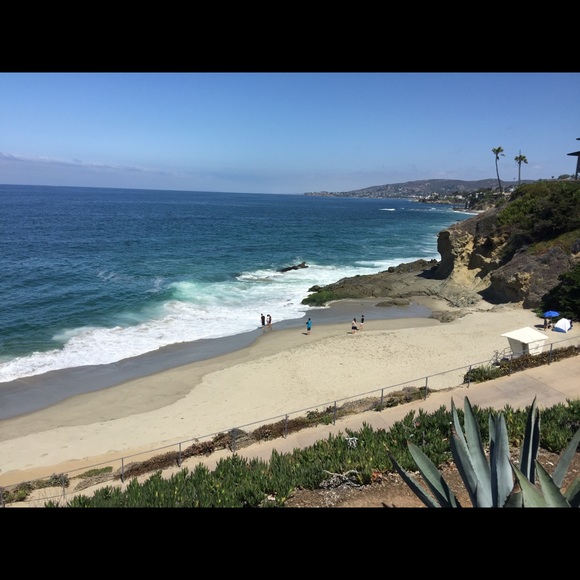 Profile Picture of Sammy Silva (@sammycsilva123) on Poshmark