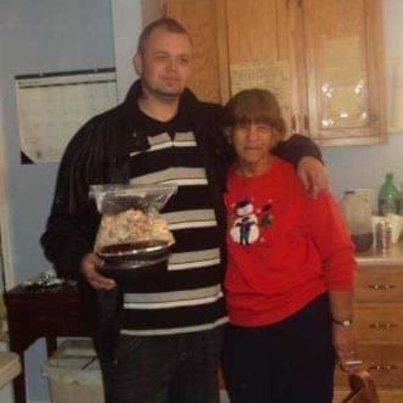 Profile Picture of Thomas Greer (@thomasgreer258) on Poshmark