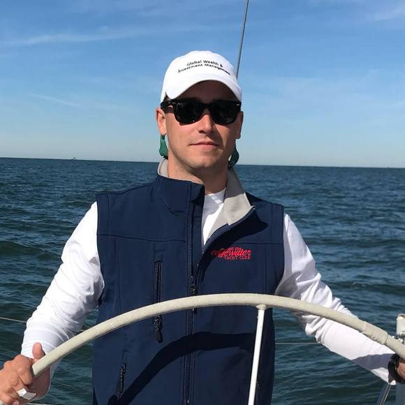 Profile Picture of Kevin Schwarz (@kevinschwarz) on Poshmark