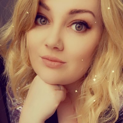 Profile Picture of Jade (@@MrsBartCubbins) on Twitter