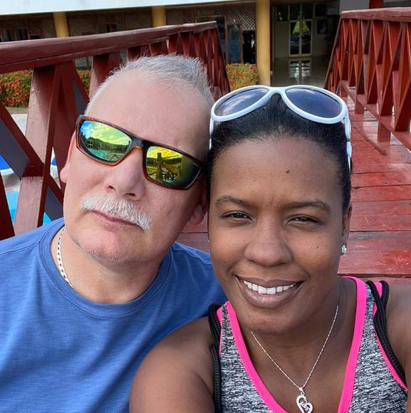 Profile Picture of Denis Lemens (@denislemens) on Poshmark