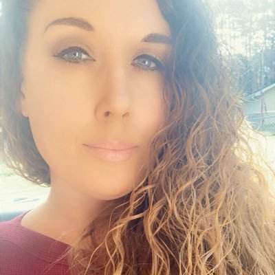 Profile Picture of Tabitha Jimenez (@tab_j915) on Twitter