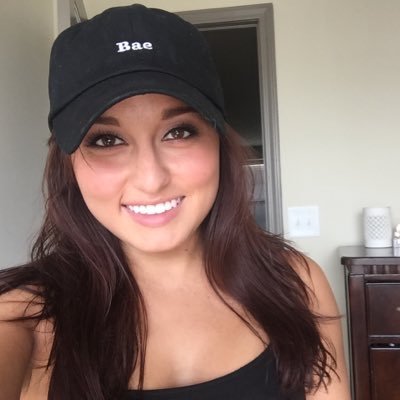 Profile Picture of alexa terrell (@alexaterrell) on Twitter