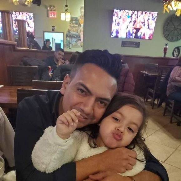 Profile Picture of Paul Velasquez (@seanpaul7) on Poshmark