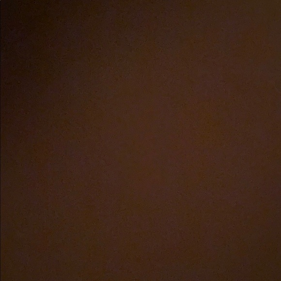 Profile Picture of Alexandra Halliday (@alexandrahallid) on Poshmark