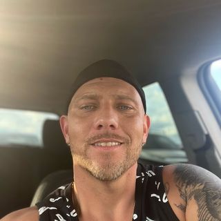 Profile Picture of Aaron Abney (@aa_ronfadegame) on Instagram