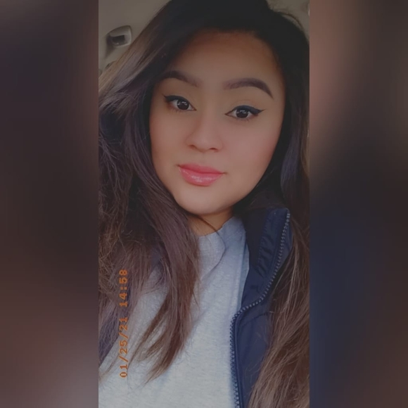 Profile Picture of Marisela Licea (@marrii95) on Poshmark