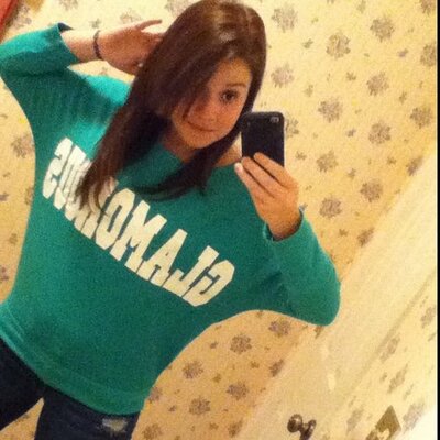 Profile Picture of Sydney Walters (@SydneyLane2Fame) on Twitter