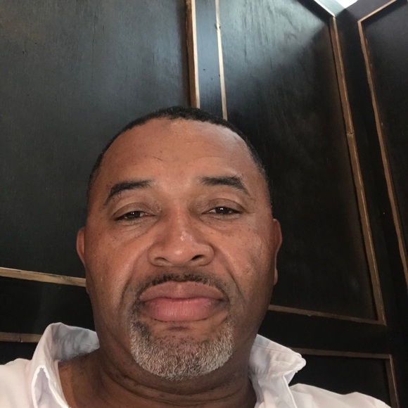 Profile Picture of Jeffery Orr (@jostacks) on Poshmark