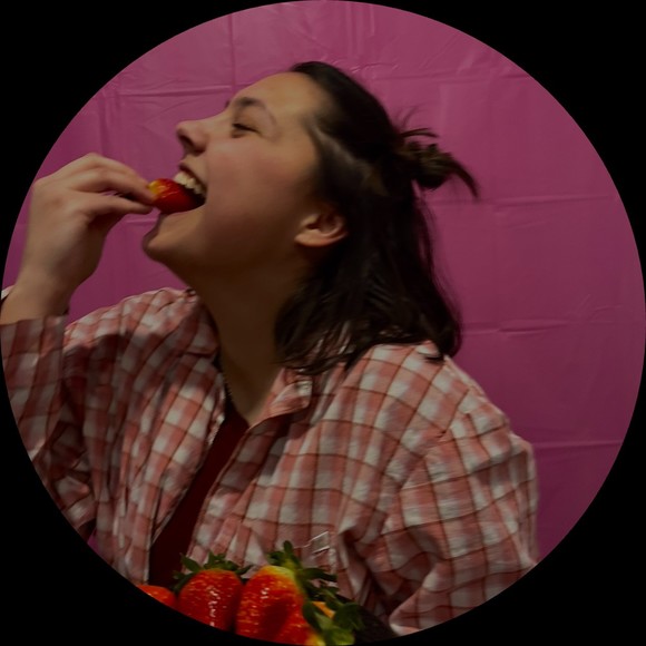 Juliana Riley - Poshmark Profile Picture of Juliana Riley (@jmriley008) on Poshmark