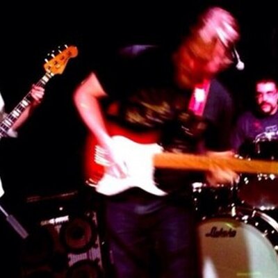 Profile Picture of Chris Vandenbos (@ChrisJVandenbos) on Twitter