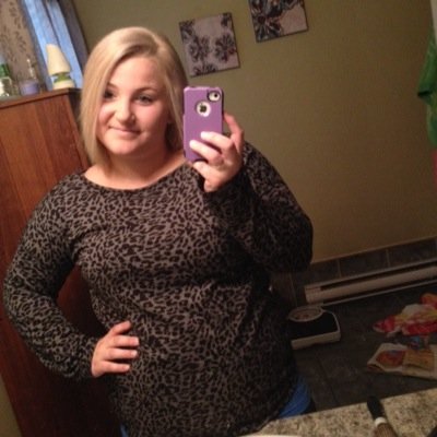 Profile Picture of Amber MacFarlane  ✌️ (@AmberMacFar) on Twitter