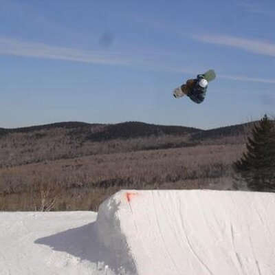 Profile Picture of Benjamin Staples (@iRideSnow) on Twitter