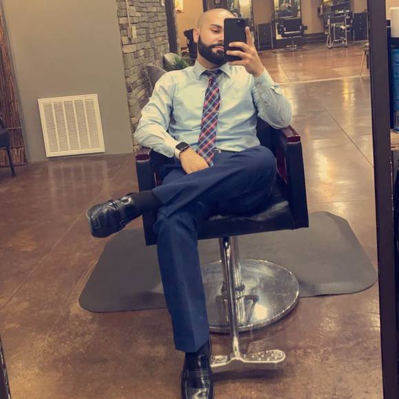 Chris Rivera - Poshmark Profile Picture of Chris Rivera (@crivs100) on Poshmark