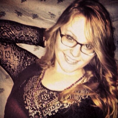 Profile Picture of Mellissa Patterson (@noofydapoopy) on Twitter