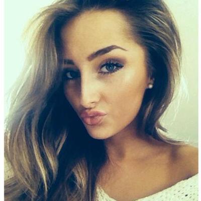 Profile Picture of Cecilia Page (@ceciliapage339) on Twitter