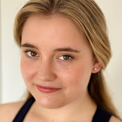 Profile Picture of Olivia Howe (@OliviaHoweSoprano) on Youtube