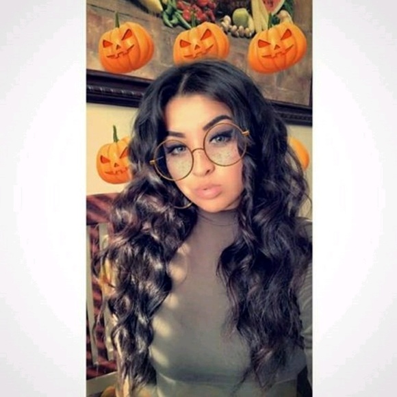 Profile Picture of Jasmine Cardenas (@tumadre413) on Poshmark
