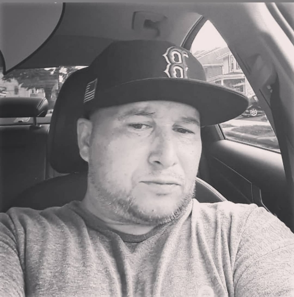 Profile Picture of Mike Mateo (@oo7mateo) on Poshmark