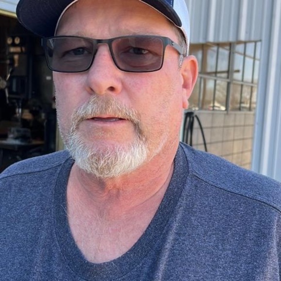 Profile Picture of Jason Hitt (@dockhitt1969) on Poshmark